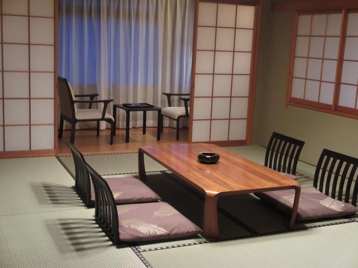 ホテル サクラリゾート 甲斐市 エクステリア 写真