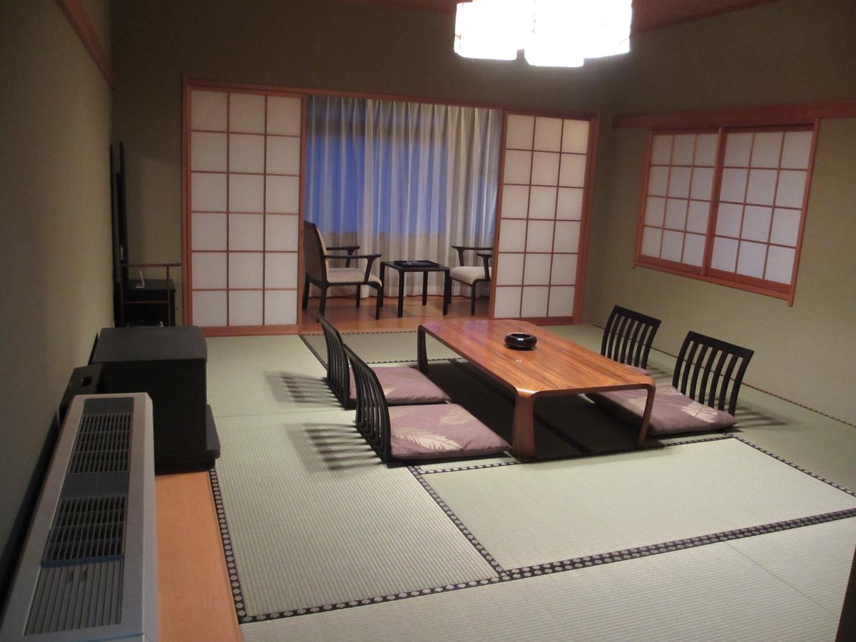 ホテル サクラリゾート 甲斐市 エクステリア 写真